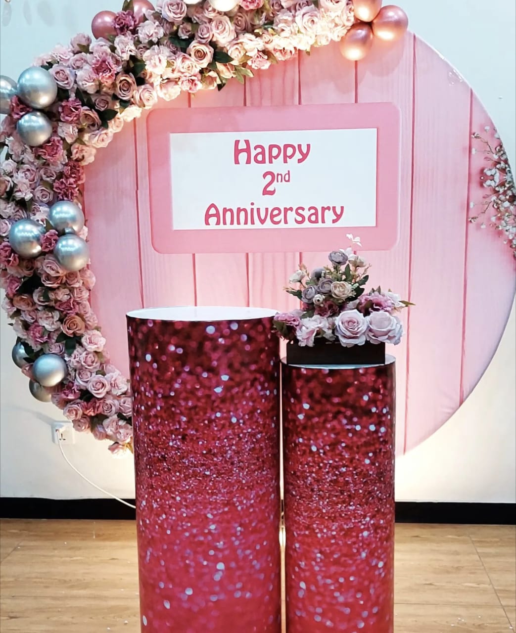 Anniversary Decor